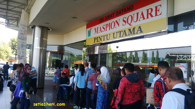 Maspion Square Surabaya untuk mengurus paspor
