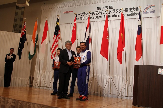 M. Adi Sucipto juara ke-3 dalam The 16th Japan Safety Instructors Competition tahun 2015