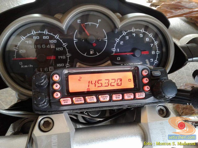 Radio HT di motor Yamaha Scorpio modif turing