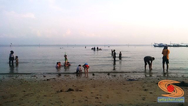 wisata pantai dalegan panceng gresik 2014 (11