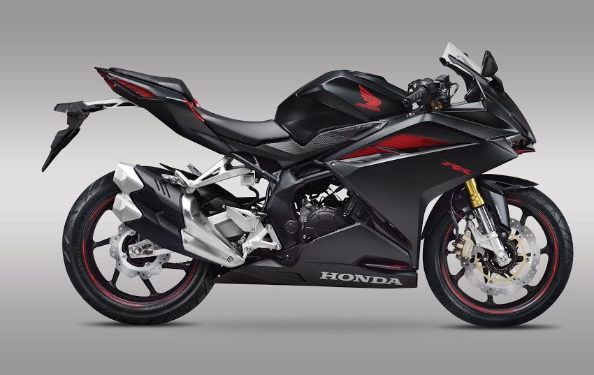 All New Honda CBR250RR tahun 2016 warna hitam