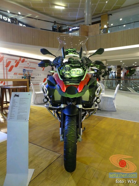 Daftar harga  motor  BMW Motorrad di  Surabaya  tahun 2019 13 