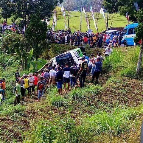 Kecelakaan maut minibus di Tanjakan Kuren, Plaosan arah Sarangan, Magetan