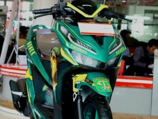 Lelang Honda Vario 150 tahun 2018 livery Bonek Persebaya~03