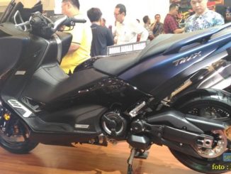 Gambar detail Yamaha Tmax DX tahun 2018 dan harga spesifikasi nya (1)