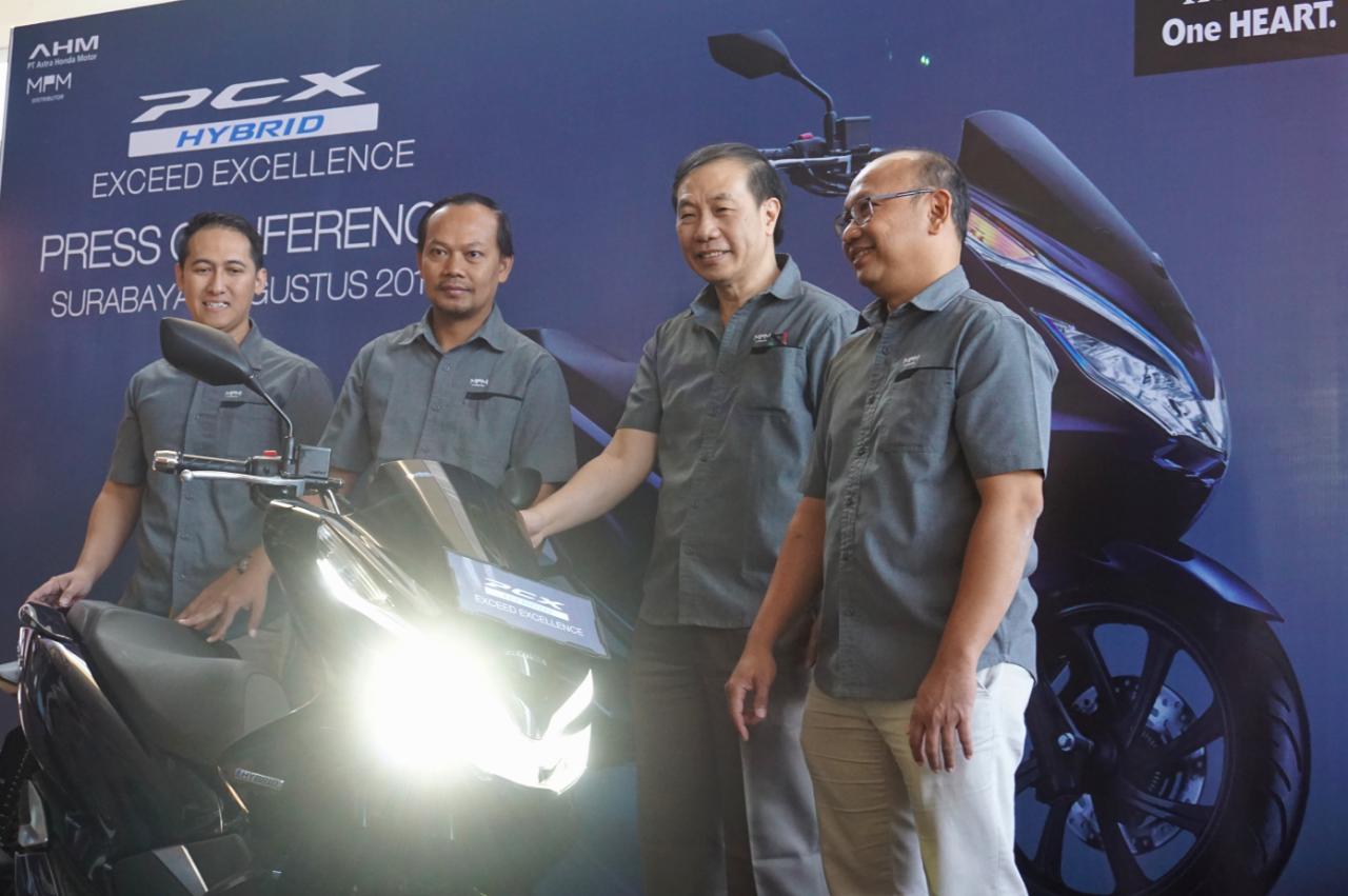 Honda PCX Hybrid resmi mengaspal di Jawa Timur, dibanderol 41,1an jeti brosis (1)