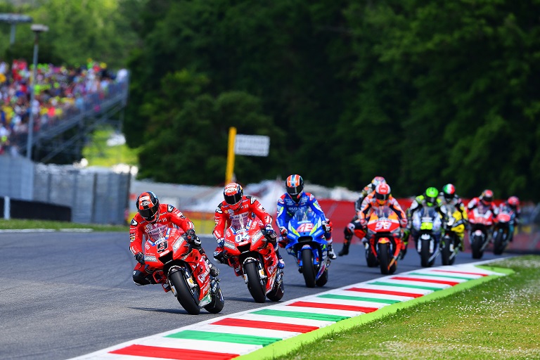 Hasil Moto GP Mugello, Italia 2019 : Petrucci juara, ditempel ketat Marquez dan Dovi..mbah Rossi ndlosor