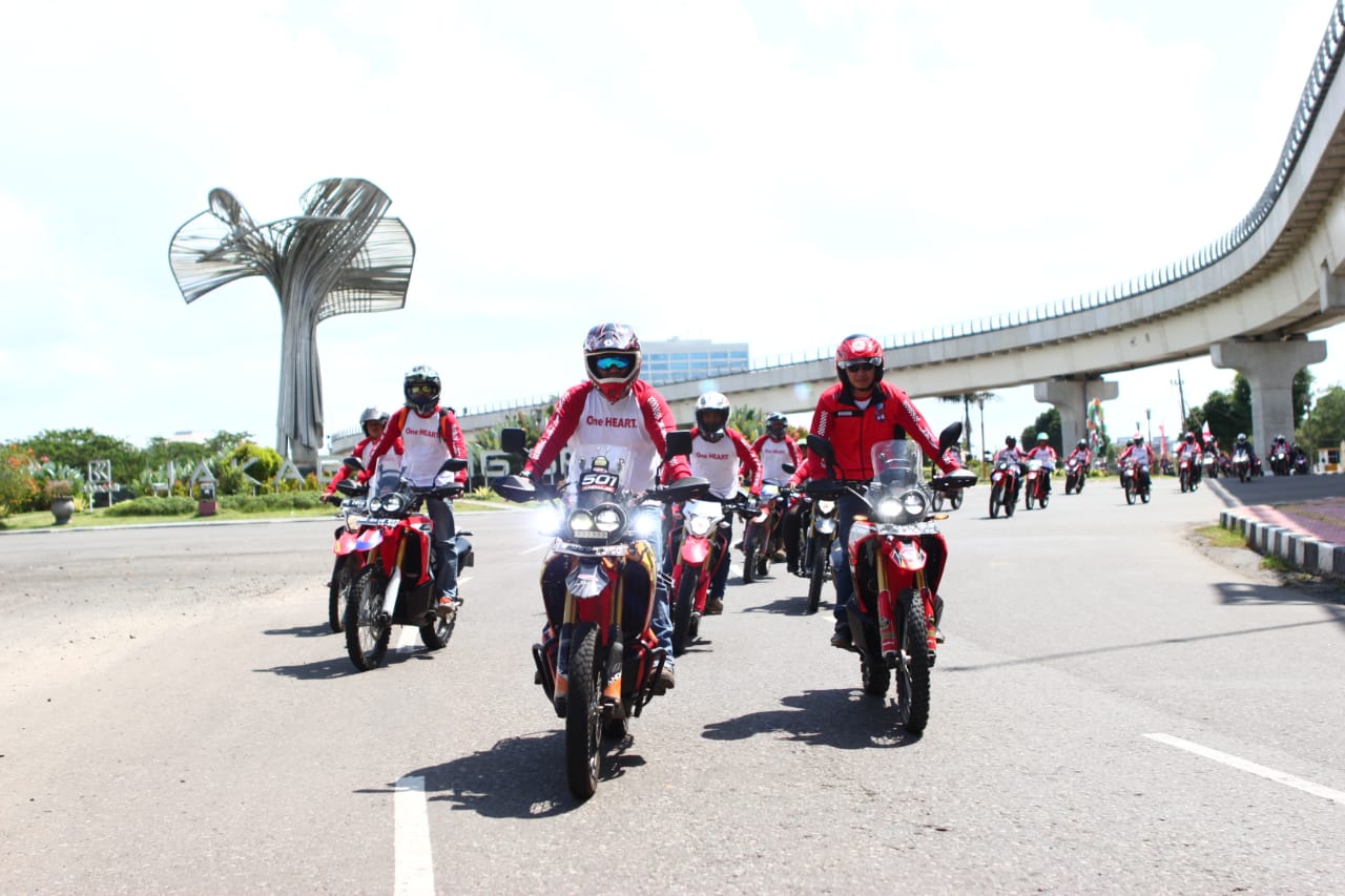 1.000 Bikers Honda semarakkan National Honda Roadventure sambut MXGP di Indonesia