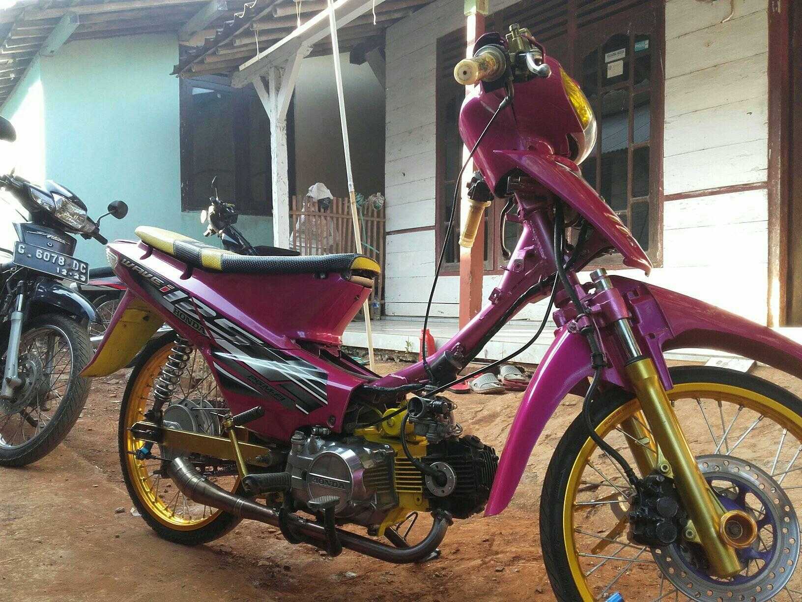 Modifikasi Honda Supra X Warna Pink Setia1hericom