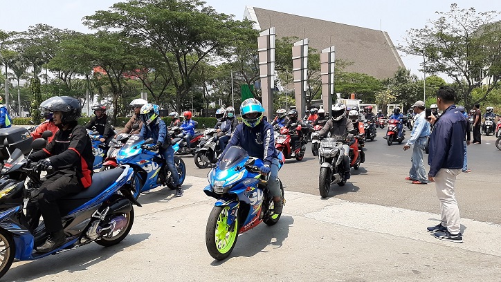 Ribuan Riders Suzuki di Jakarta Ramaikan Sunmori