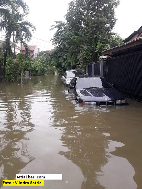 Penanganan mobil pasca terendam air banjir
