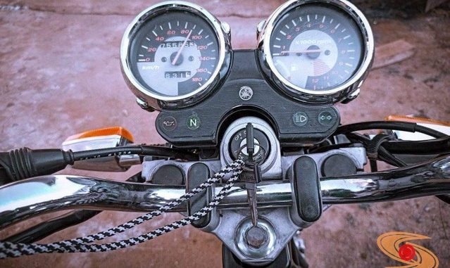 Jarum speedometer nyantol pada Yamaha RX King, begini solusinya brosis