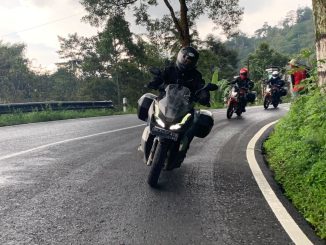 Bikers Honda Ekspedisi Nusantara 2021 mampir dan jelajah wisata sejarah di Surabaya (2)