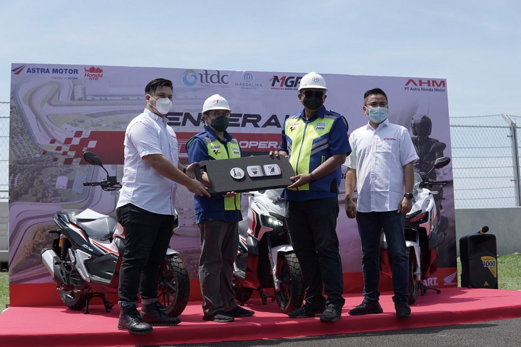 Wow Skutik Honda ADV150 Jadi motor operasional resmi Sirkuit Mandalika 2021 (2)