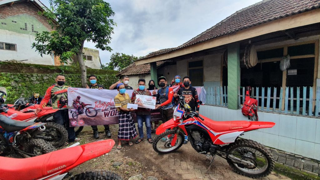 Biker trail CRF150L Jawa Timur trabass Candi Jedong, Gunung Penanggungan, Trawas, Jawa Timur (3)