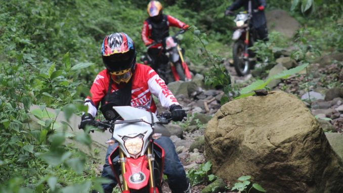 Biker trail CRF150L Jawa Timur trabass Candi Jedong, Gunung Penanggungan, Trawas, Jawa Timur (3)