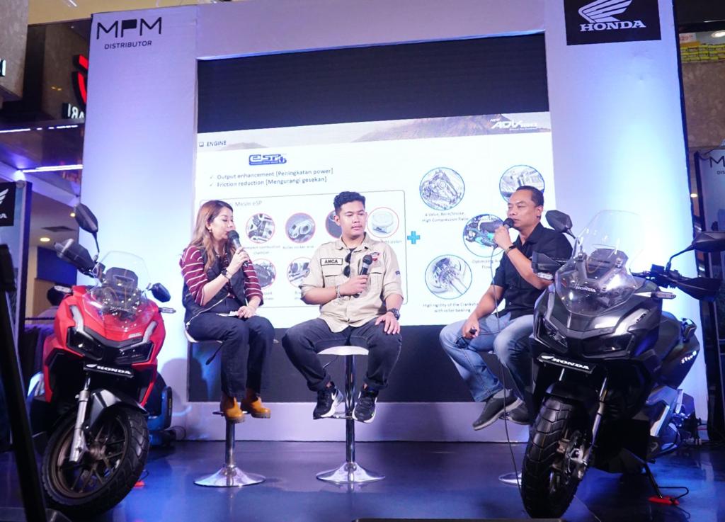 50 bikers Komunitas Honda Sambut Kehadiran New Honda ADV 160 di Kota Pahlawan