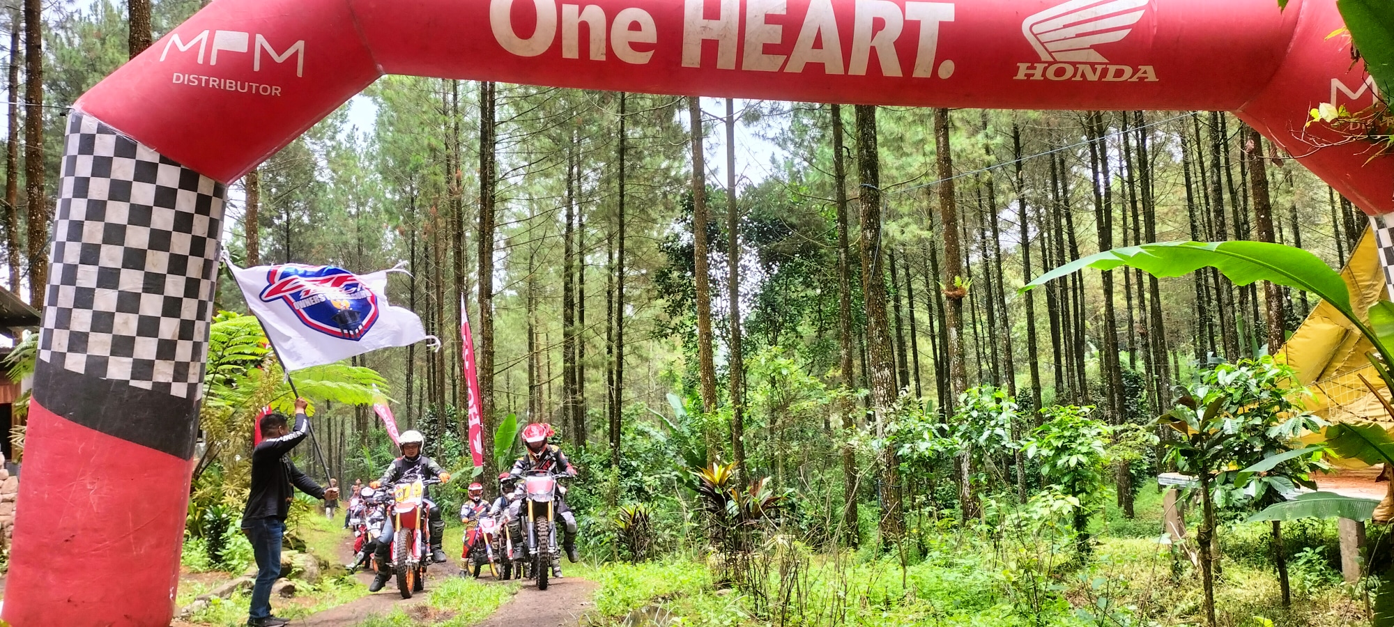 200 Bikers Honda CRF150L Jatim gelar Latihan dan Trabasan jalur Welirang Penanggungan tahun 2022 (4)