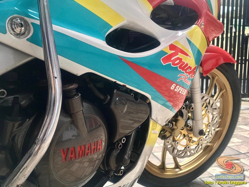 Penampakan motor sport lawas Yamaha Touch Plus Street Thunder tahun 2021 warna merah gans..