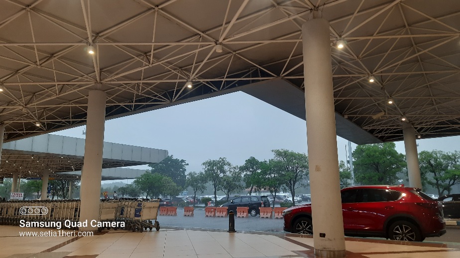 Pengalaman parkir inap mobil di Bandara Juanda 2023