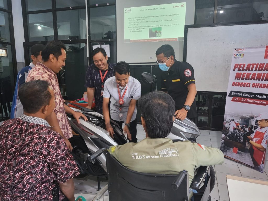 MPM Honda Jatim gelar Pelatihan Mekanik Penyandang Disabilitas di Madiun