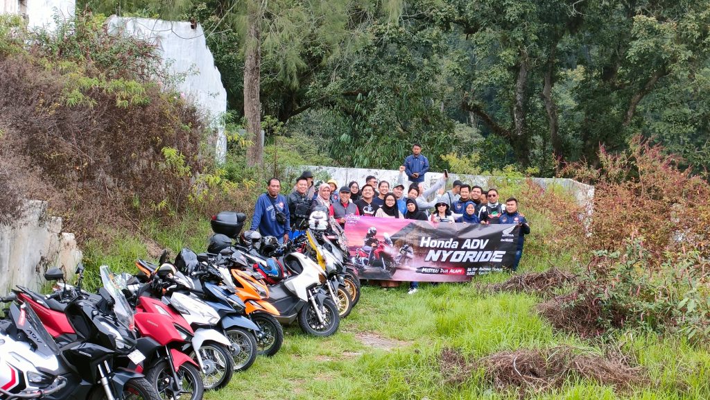 Komunitas Biker Honda ADV Malang Jelajah Misteri Dua Alam