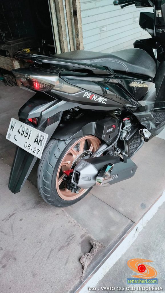Modif Honda Vario 125 old pakai rem belakang cakram gans